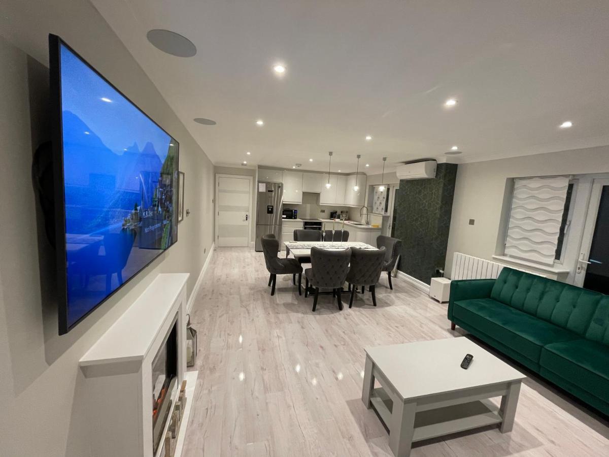Appartamento Luxury House Greenford  Esterno foto