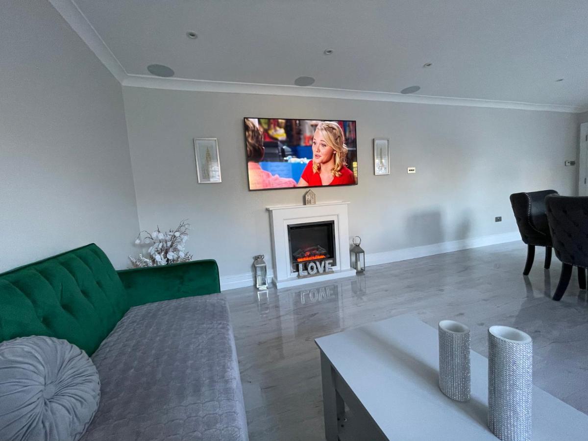 Appartamento Luxury House Greenford  Esterno foto