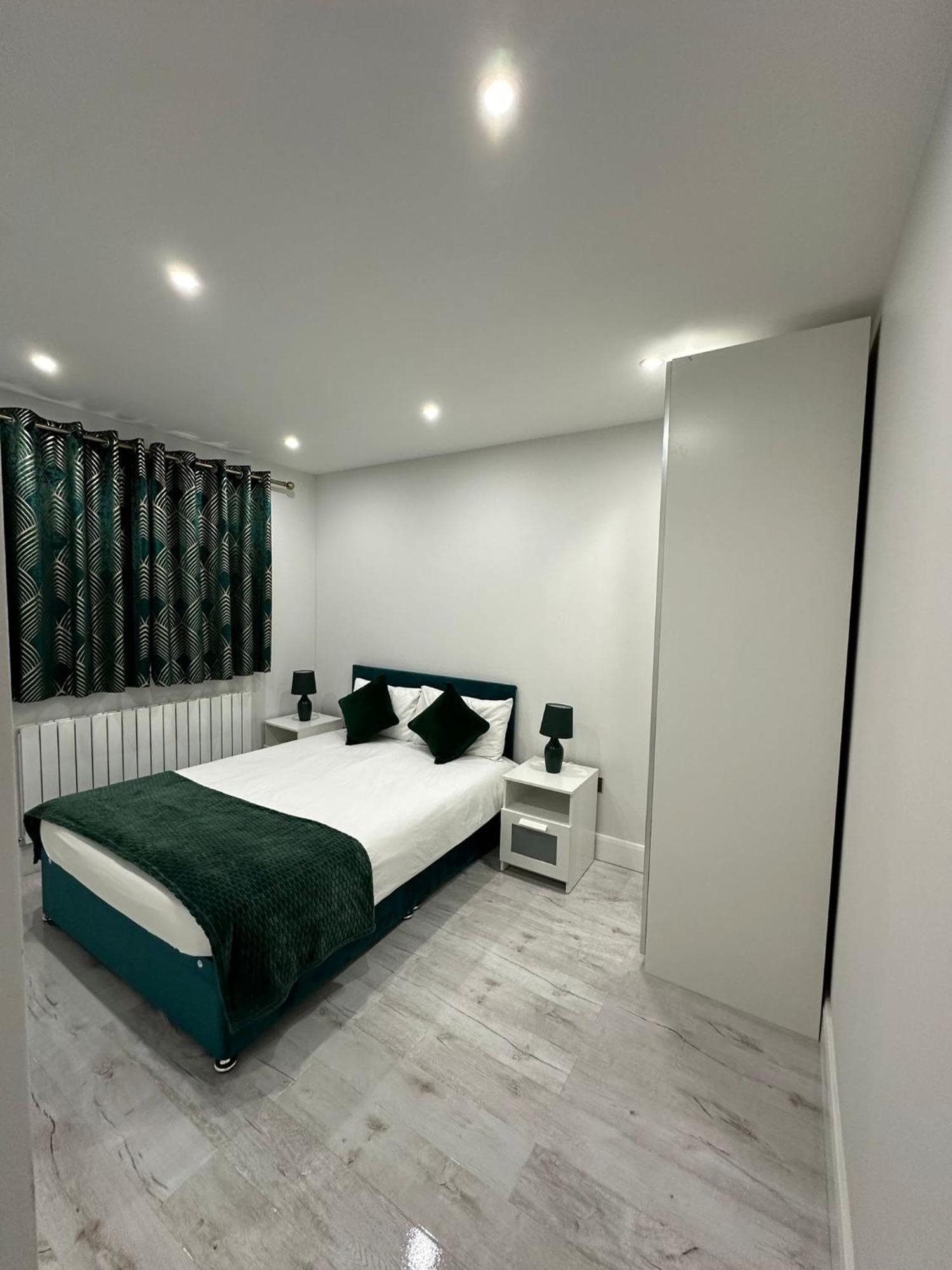 Appartamento Luxury House Greenford  Esterno foto